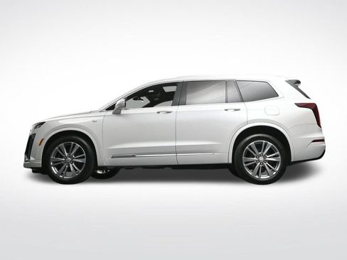 Certified 2024 Cadillac XT6 Premium Luxury AWD/4WD image 26