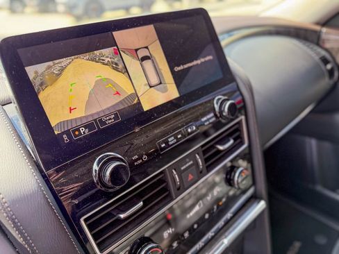 Used 2024 Nissan Armada Platinum w/ Captain's Chairs Package image 40