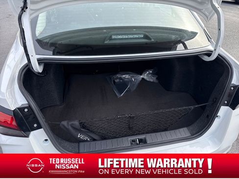 New 2025 Nissan Versa SR image 23