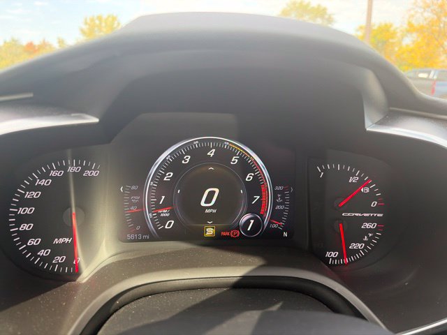 Used 2015 Chevrolet Corvette Stingray Coupe w/ Battery Protection Package RWD image 9