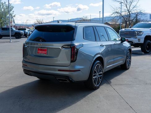 Used 2024 Cadillac XT6 Sport w/ Technology Package AWD/4WD image 7