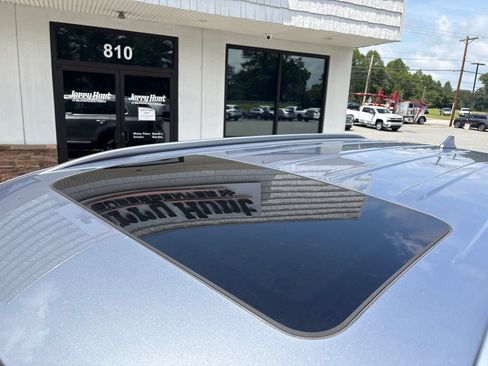 Used 2025 Kia Telluride S FWD image 14