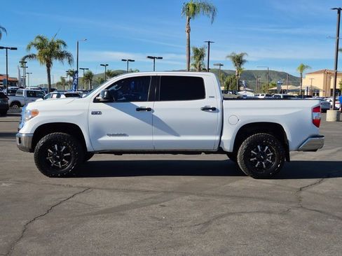 Used 2016 Toyota Tundra SR5 image 9