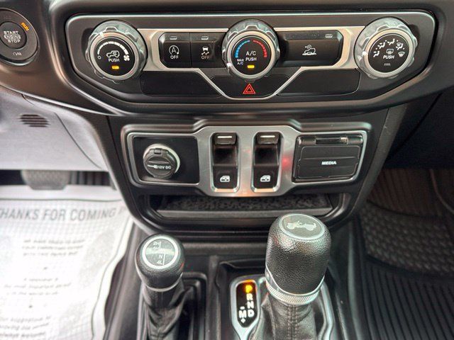 Used 2021 Jeep Wrangler Sport AWD/4WD image 15