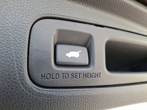 Used 2023 Honda CR-V Sport Touring image 32