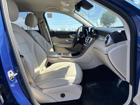 Used 2022 Mercedes-Benz GLC 300 image 37
