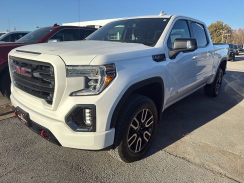 Used 2021 GMC Sierra 1500 AT4 image 1