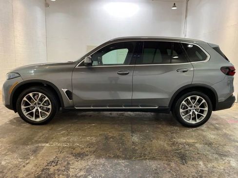 Used 2026 BMW X5 sDrive40i RWD image 2