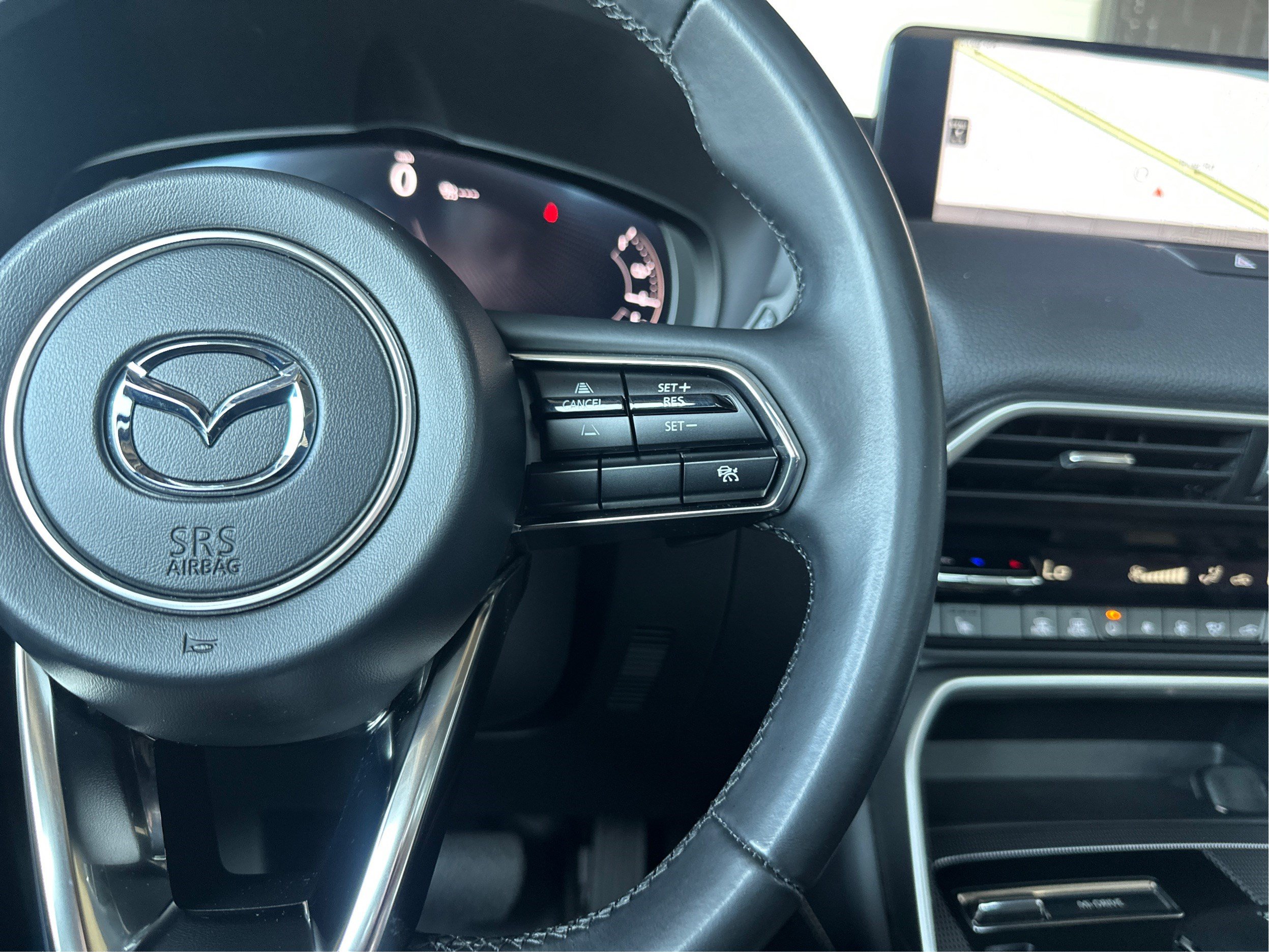 Certified 2024 MAZDA CX-90 Plug-In Hybrid w/ Premium Pkg AWD/4WD image 35