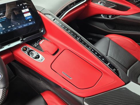 Used 2024 Chevrolet Corvette Z06 image 19