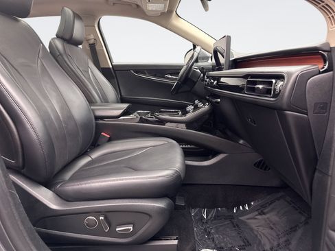 Used 2022 Lincoln Nautilus Reserve AWD/4WD image 18