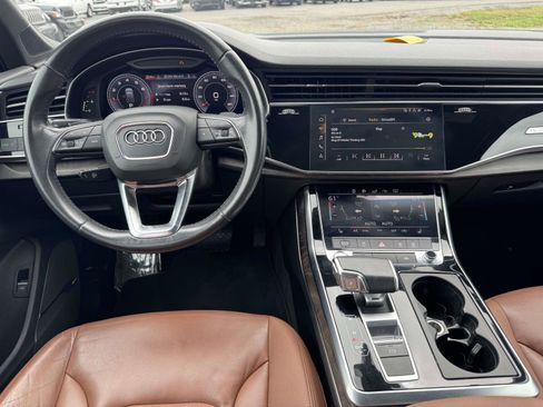 Used 2020 Audi Q7 3.0T Premium Plus AWD/4WD image 2