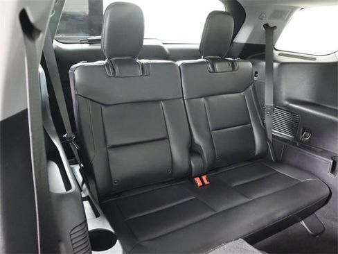 Used 2021 Ford Explorer Limited w/ Equipment Group 301A image 23