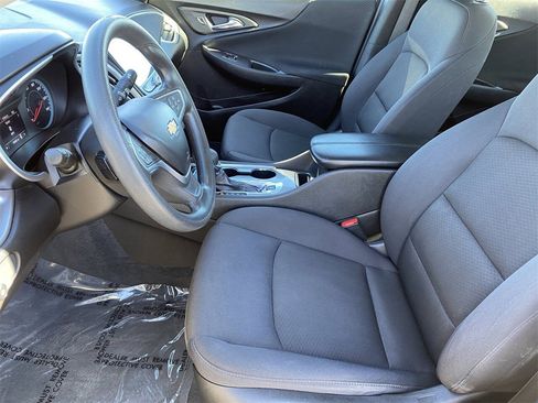 Used 2022 Chevrolet Malibu LT image 19
