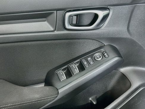 Used 2025 Honda Civic Sport image 15