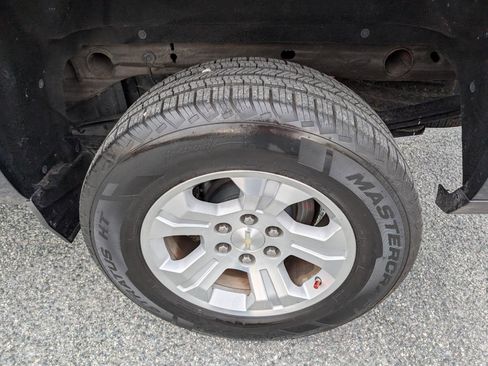 Used 2017 Chevrolet Silverado 1500 LT w/ All Star Edition image 10