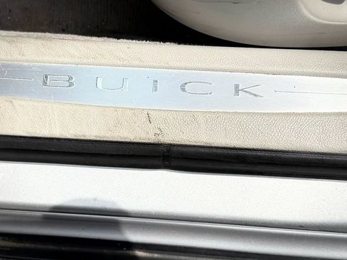 Used 2007 Buick Lucerne CXL w/ Luxury Package FWD image 21