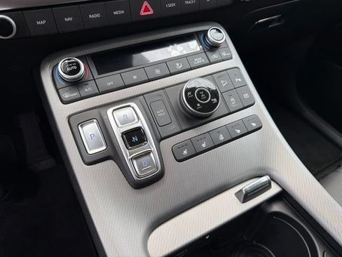 Used 2024 Hyundai Palisade SEL w/ Premium Package AWD/4WD image 21