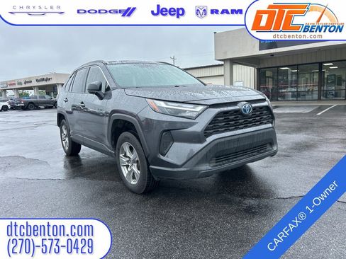 Used 2024 Toyota RAV4 LE AWD/4WD image 1