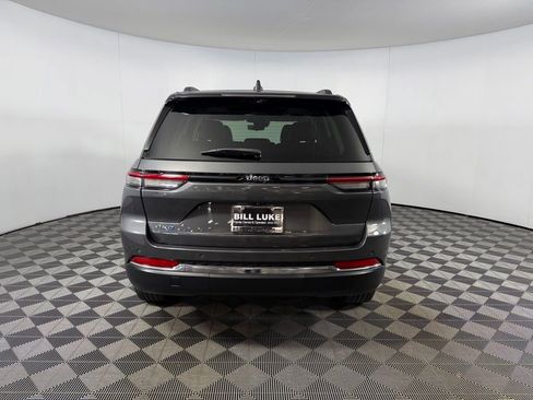 Used 2022 Jeep Grand Cherokee Limited 4xe w/ Luxury Tech Group II image 7