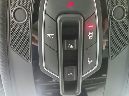 Used 2018 Audi S5 Premium Plus w/ Navigation Package image 34