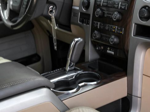 Used 2012 Ford F150 Lariat w/ Lariat Chrome Pkg AWD/4WD image 17