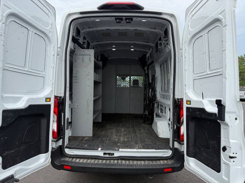 Used 2023 Ford Transit 250 148 High Roof RWD image 7