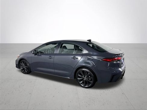 Used 2024 Toyota Corolla XSE FWD image 8