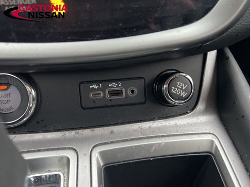 Used 2024 Nissan Murano SV w/ SV Midnight Edition Package image 41