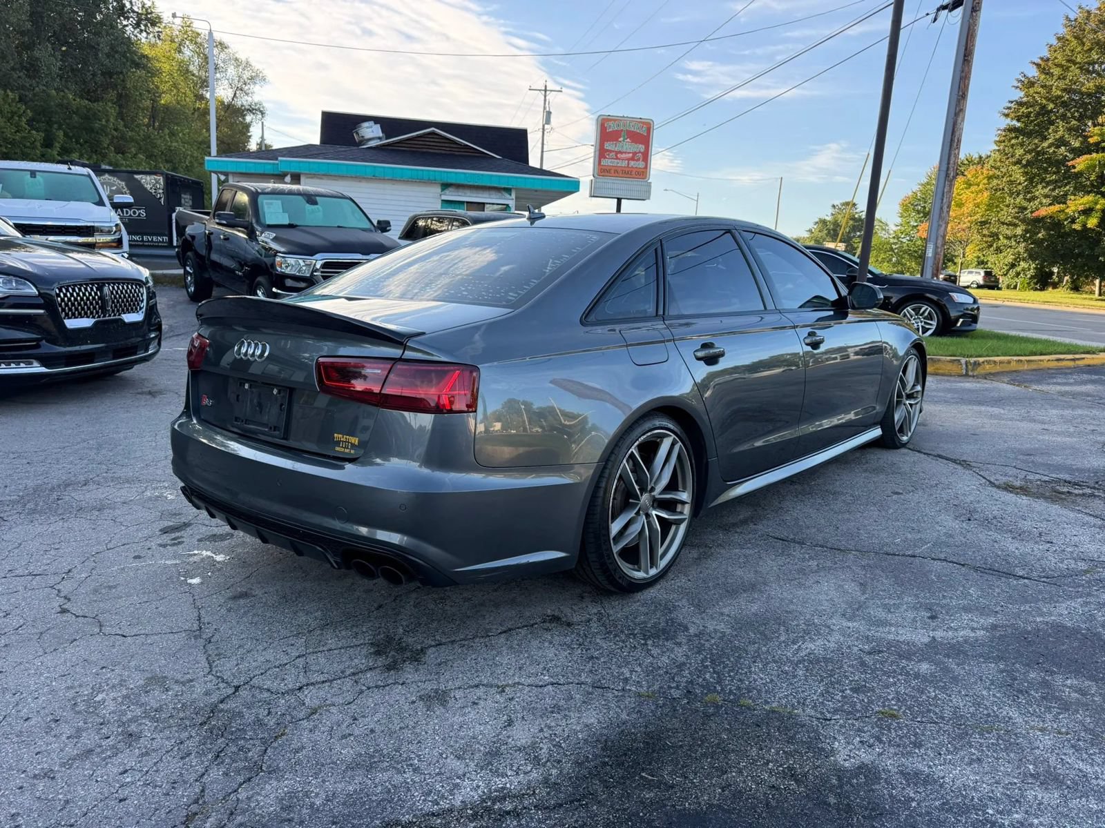 Used 2016 Audi S6 Premium Plus w/ S6 Sport Package AWD/4WD image 4