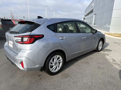 Certified 2025 Subaru Impreza 2.0i image 4