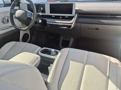 Used 2023 Hyundai Ioniq 5 Limited image 10