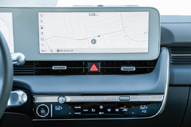 Certified 2024 Hyundai Ioniq 5 Limited RWD image 13