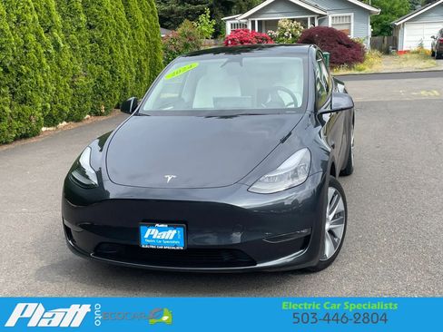 Used 2024 Tesla Model Y Long Range AWD/4WD image 1