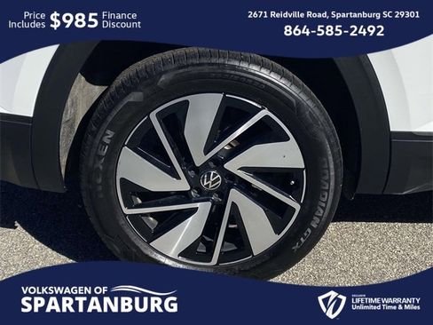 Used 2024 Volkswagen Atlas SE image 7