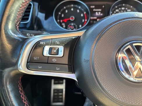 Used 2020 Volkswagen GTI SE image 23