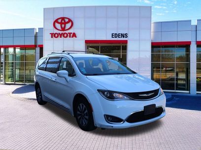 Used 2020 Chrysler Pacifica Touring-L Plus