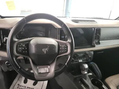Used 2023 Ford Bronco Wildtrak AWD/4WD image 10