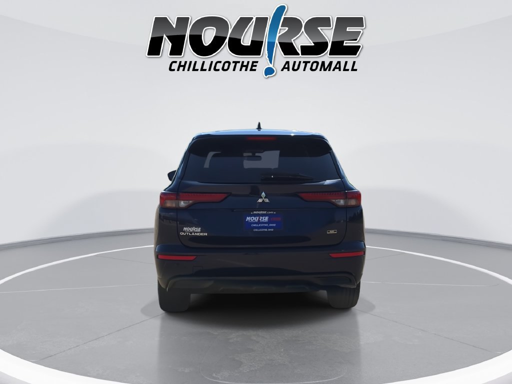 Used 2023 Mitsubishi Outlander SE FWD image 7