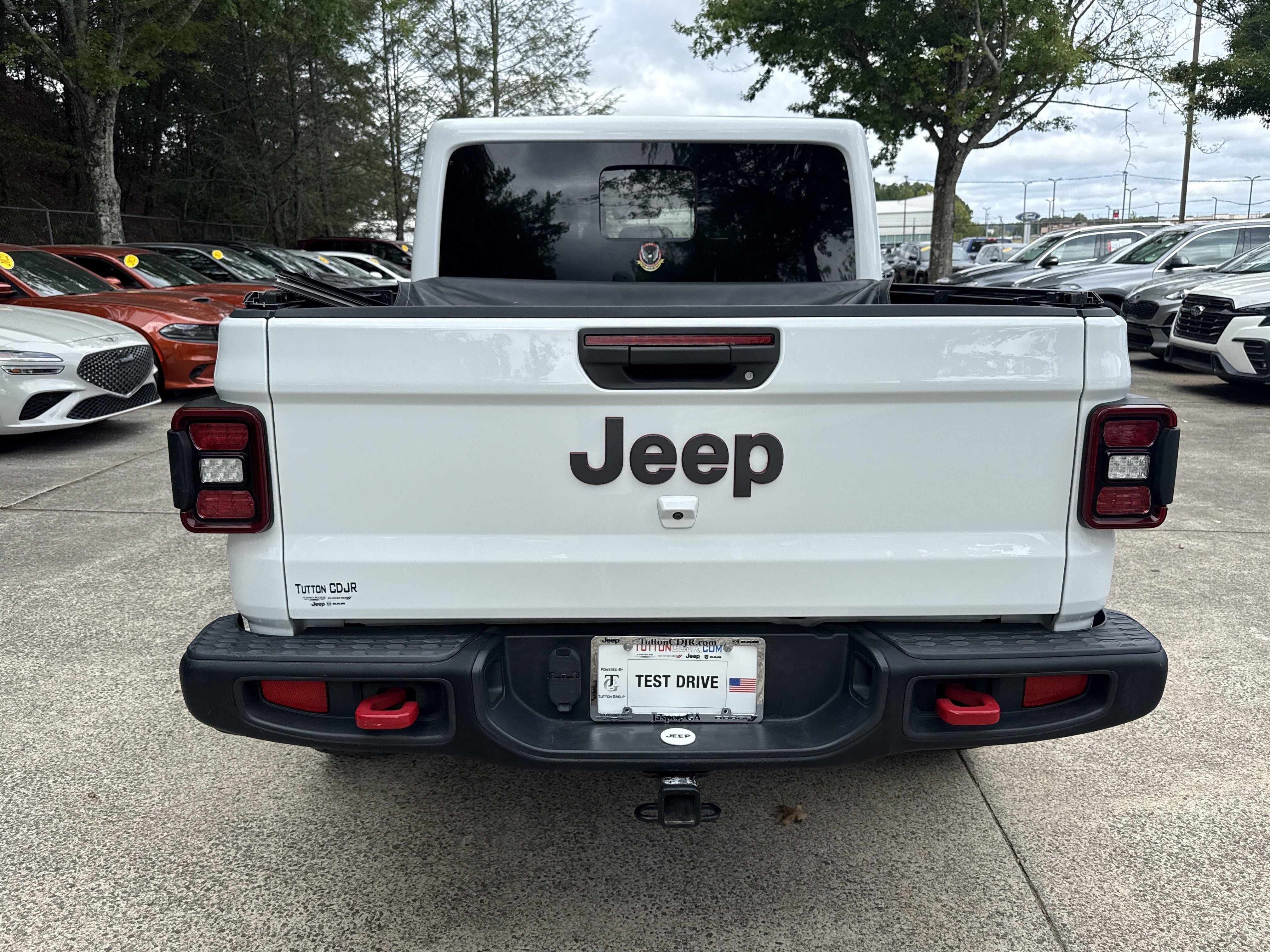 Used 2021 Jeep Gladiator Rubicon AWD/4WD image 6