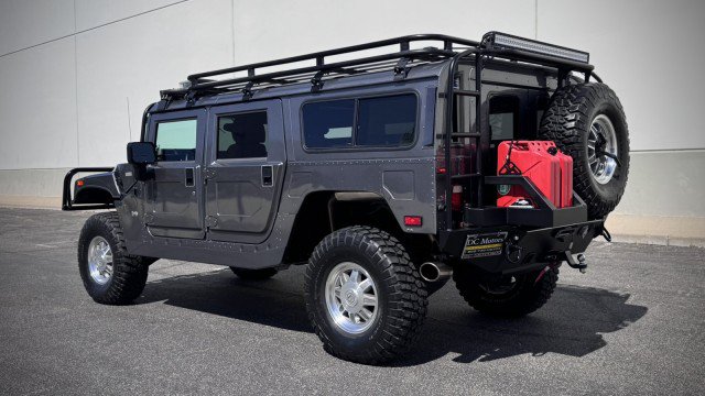 Used 2003 HUMMER H1 4-Door Wagon AWD/4WD image 5