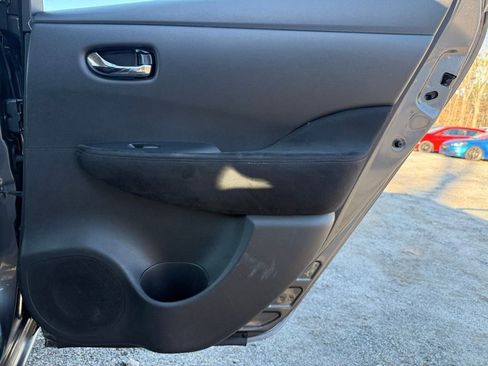 Used 2015 Nissan Leaf S w/ Charge Package image 29