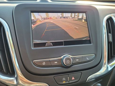 Used 2023 Chevrolet Equinox LT w/ LPO, Floor Liner Package image 19