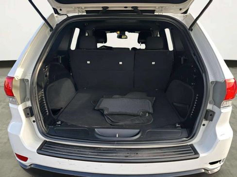 Used 2015 Jeep Grand Cherokee Laredo w/ Quick Order Package 23E image 15