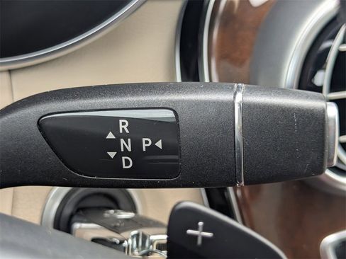 Used 2018 Mercedes-Benz GLC 300 image 27