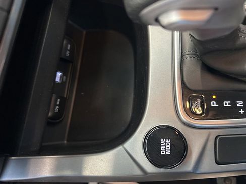 Certified 2024 Kia Seltos LX AWD/4WD image 18