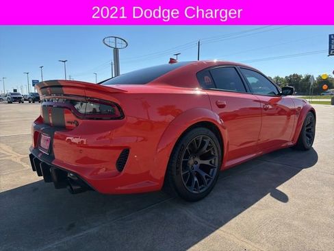 Used 2021 Dodge Charger SRT Hellcat image 7