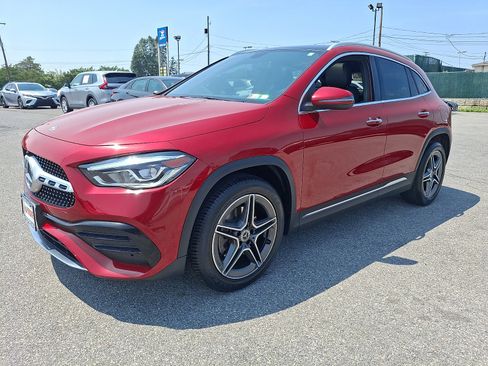 Used 2021 Mercedes-Benz GLA 250 4MATIC image 3