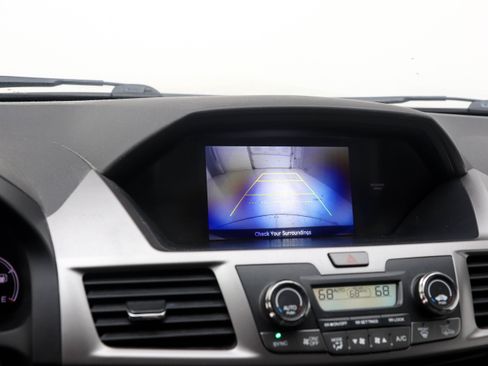 Used 2016 Honda Odyssey SE image 28