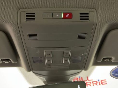 Used 2025 Volkswagen Jetta SE image 20